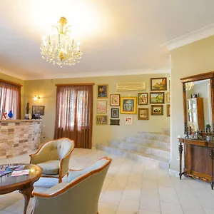 Ponto Gallery Boutique فندق